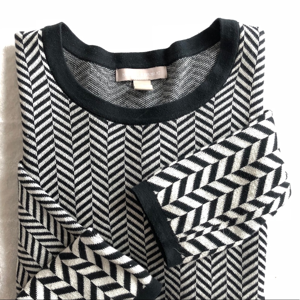 Banana Republic Patterned Sweater Long Sleeve